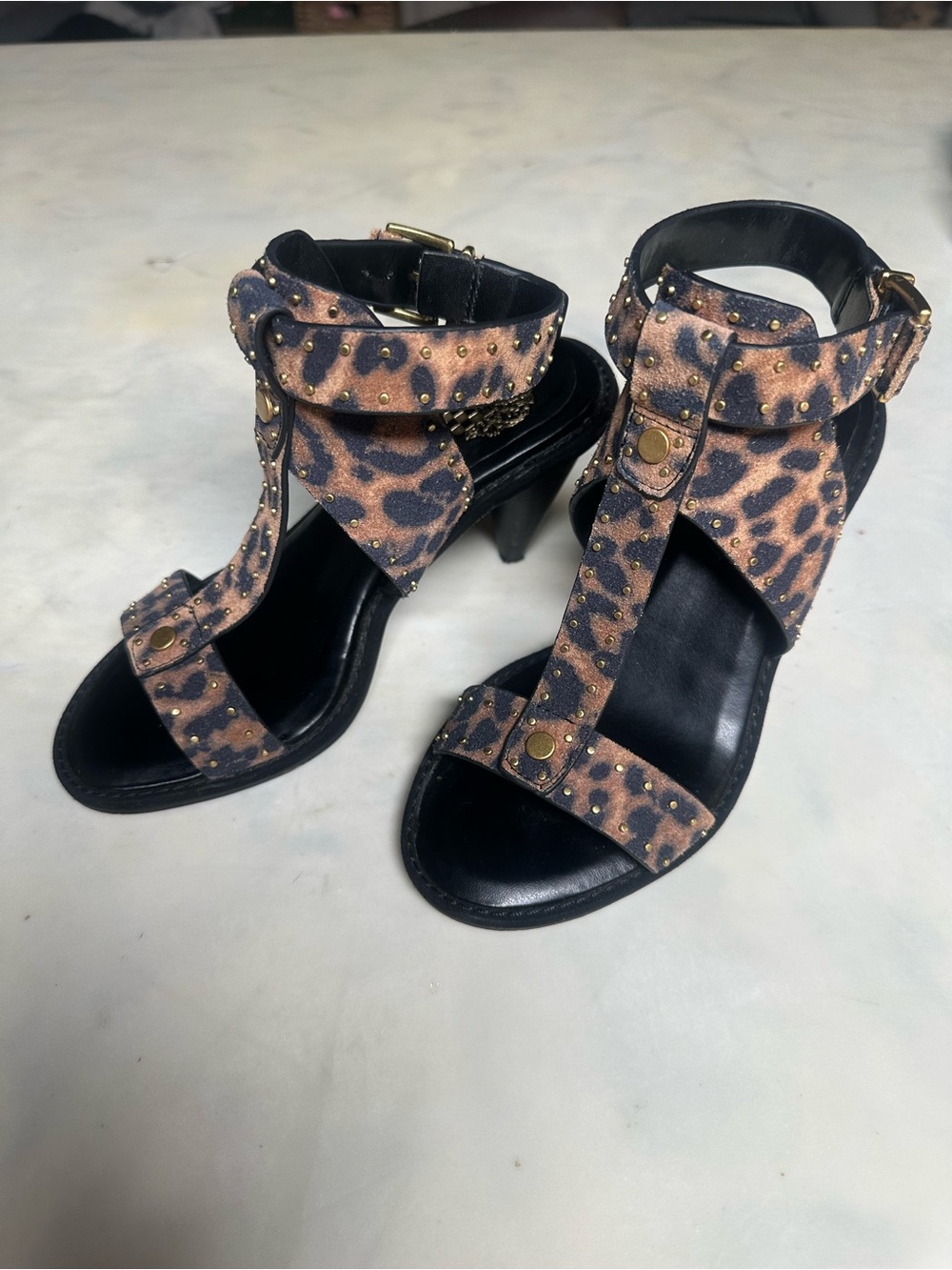 Vince Camino size 5.5 Leopard Print Ankle-Strap Heels - Women